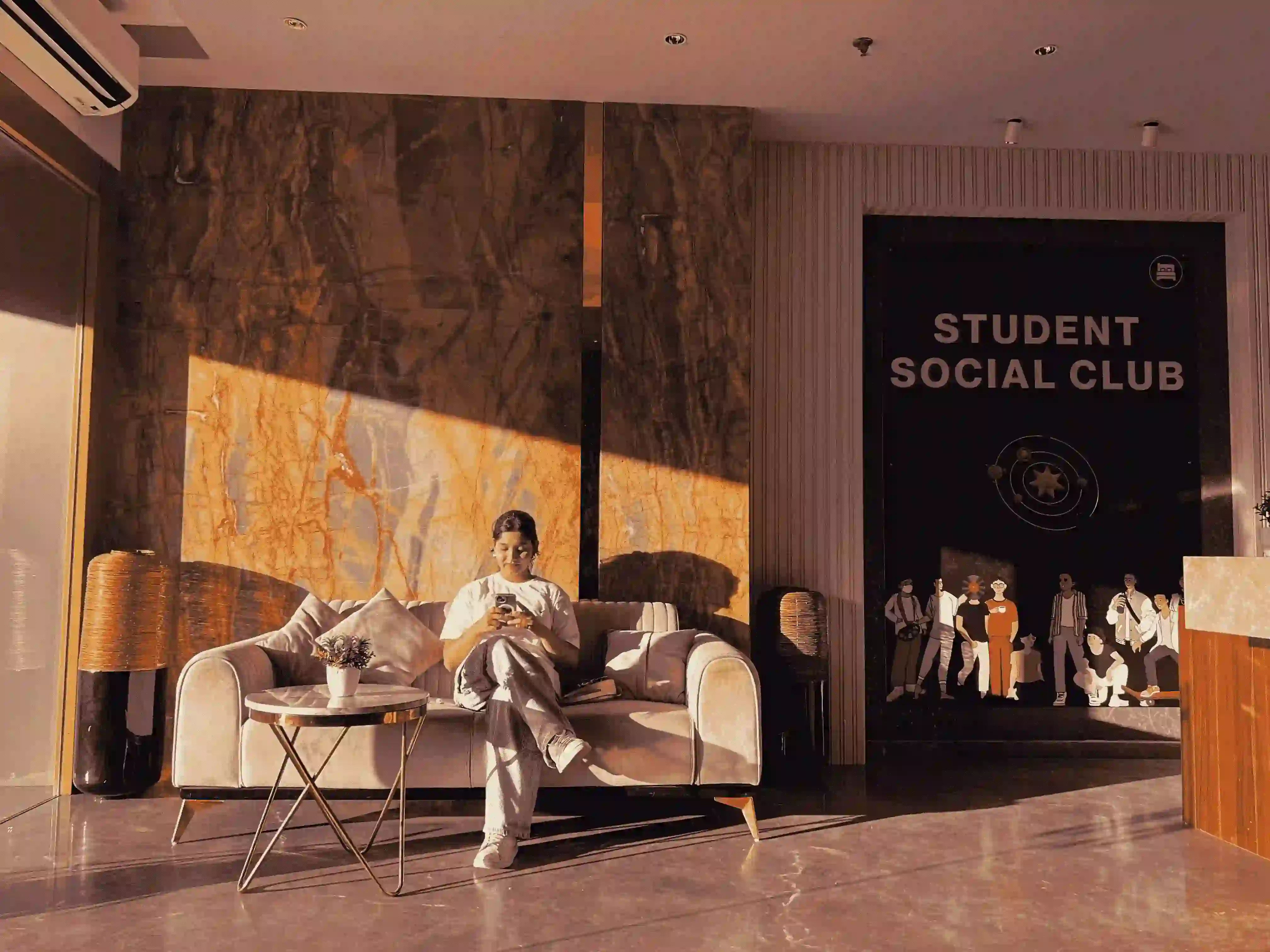 Varsity Juhu / Santacruz